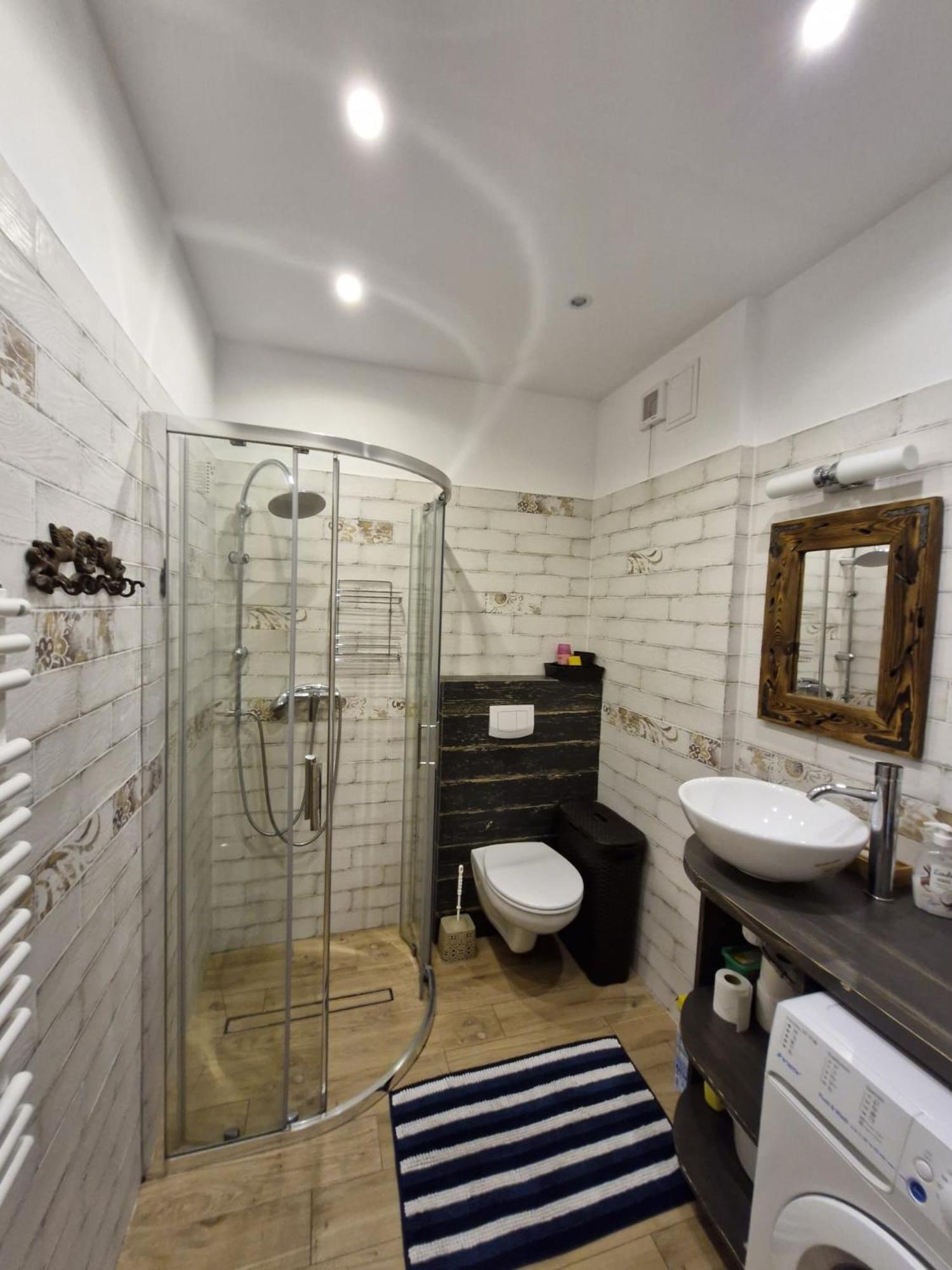 Apartamenty Na Szlaku Чарни Дунаец Екстериор снимка